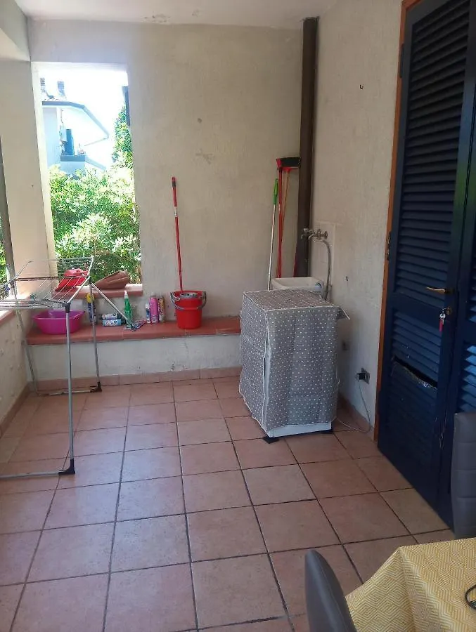 Casa Vacanze Claudia A Torre Del Lago Puccini Apartment